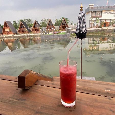 Resort & Resto Talaga Sundayana Subang Exteriér fotografie